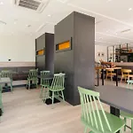 酒店 Campanile Nature - Metz Sud Aux Arches 朱伊·奥克斯·阿奇斯