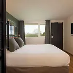 酒店 Campanile Nature - Metz Sud Aux Arches 朱伊·奥克斯·阿奇斯