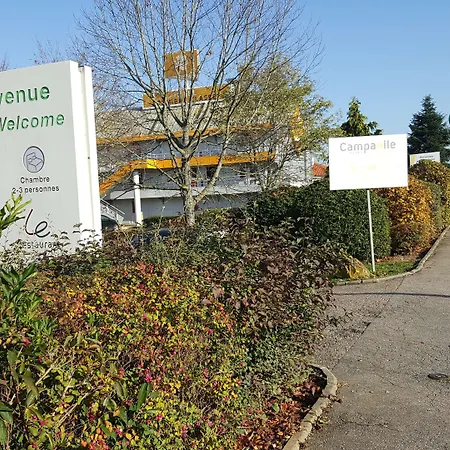 Отель Campanile Nature - Metz Sud Aux Arches Жуи-оз-Арш