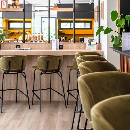 Campanile Nature - Metz Sud Aux Arches Отель