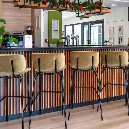 Campanile Nature - Metz Sud Aux Arches Отель