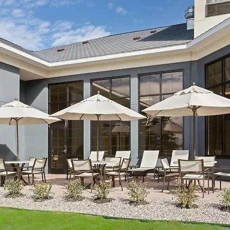 Campanile Nature - Metz Sud Aux Arches Отель 3*