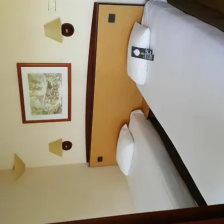 Campanile Nature - Metz Sud Aux Arches 3* Жуи-оз-Арш