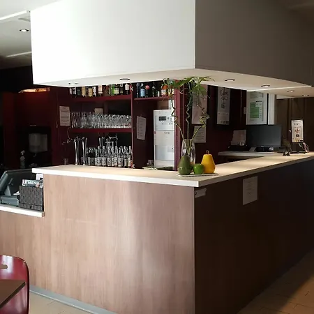 Campanile Metz Sud A31 Carrefour De L'europe Hotel 3*