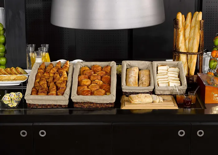 Hotel Campanile Nature - Metz Sud Aux Arches 3*