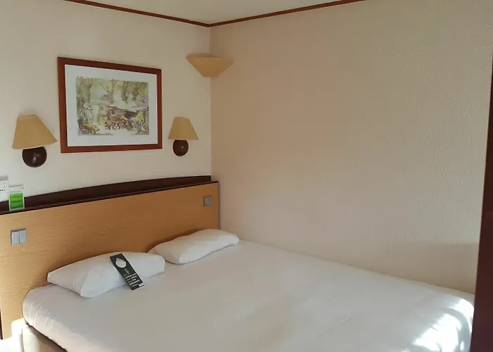 Hotel Campanile Nature - Metz Sud Aux Arches Jouy-aux-Arches